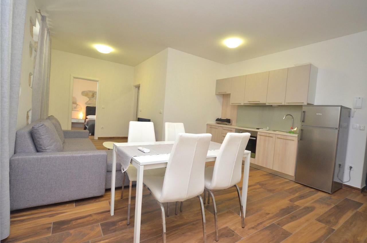 Stella Apartments Новиград Экстерьер фото