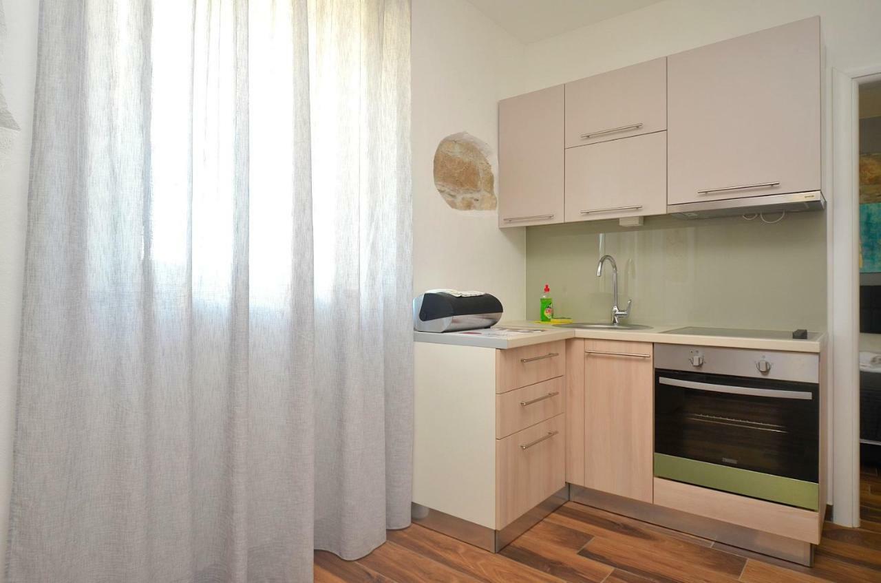 Stella Apartments Новиград Экстерьер фото