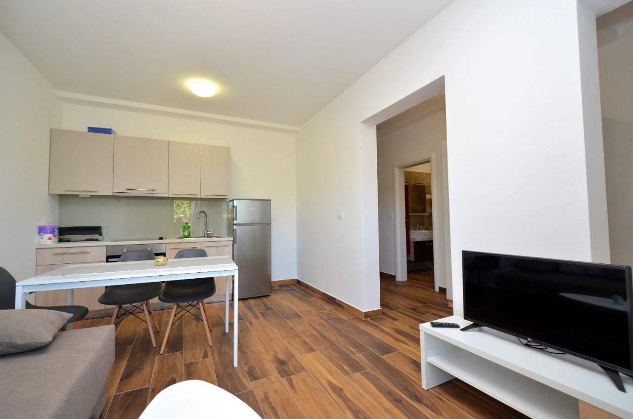 Stella Apartments Новиград Экстерьер фото